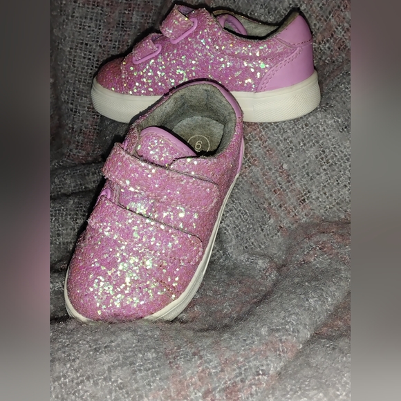 🌻5/$10 Cat and Jack pink sparkly girls toddler shoes - Picture 2 of 4